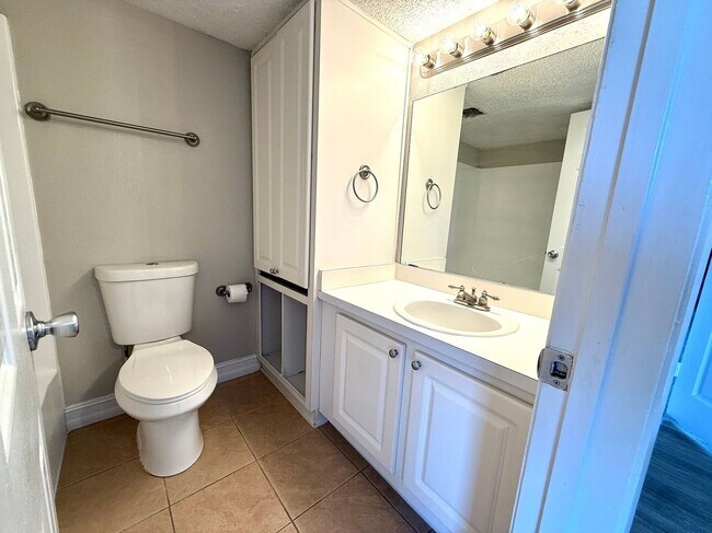 Building Photo - Waterside @ Crane's Roost 122-220 Waterfront Way - Waterside @ Crane's Roost 122-220 Waterfront Way
