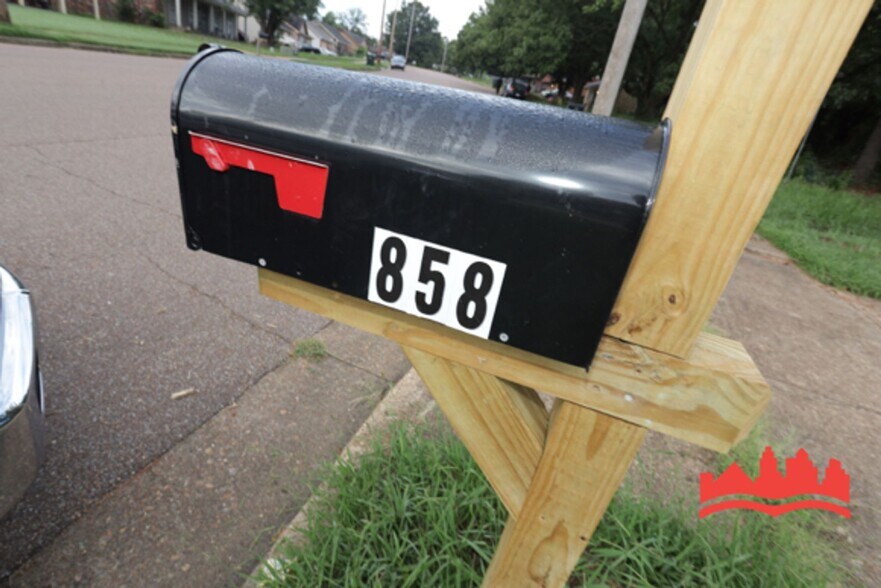 Building Photo - 858 Brandywine Blvd