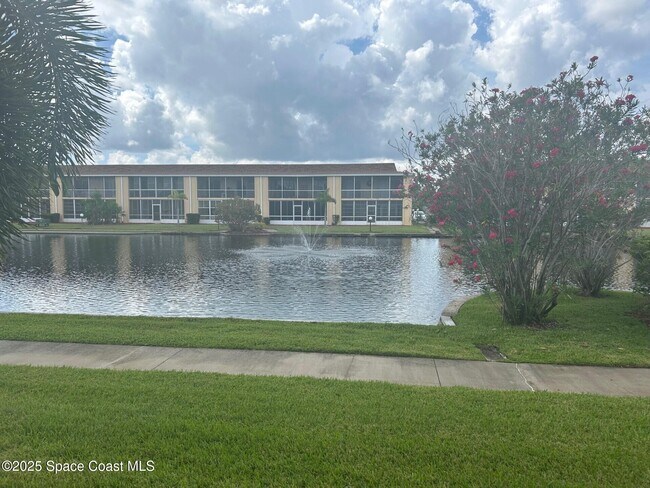 Building Photo - 2135 N Courtenay Pkwy