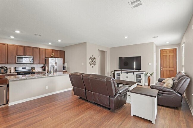 Building Photo - 20868 Langworth Pl