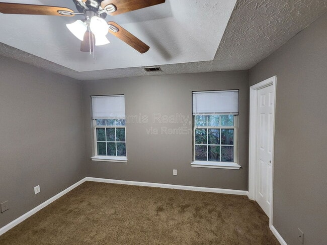 Building Photo - 6527 Charter Way