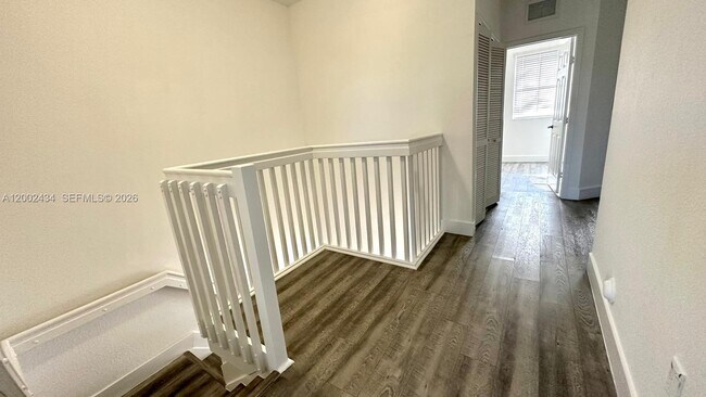 Building Photo - 10911 NW 79th St