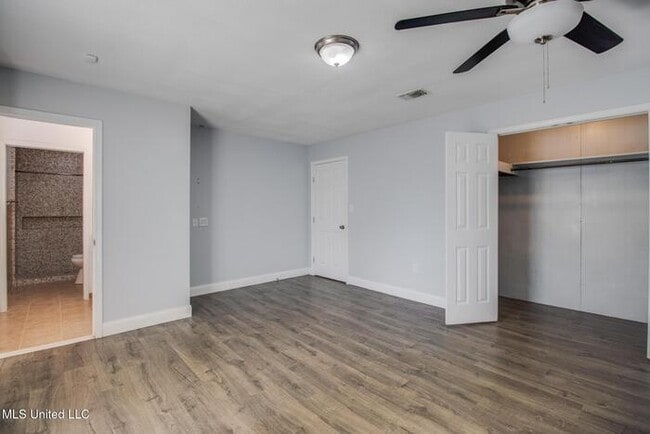 Building Photo - 22530 Saucier Lizana Rd