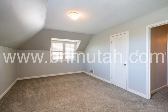 Building Photo - 1341 S 1500 E