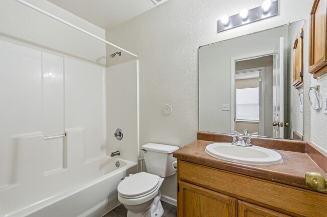 Building Photo - 7261 Sachet Cliff Dr