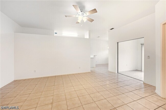 Building Photo - 10707 Pearl Bay Cir