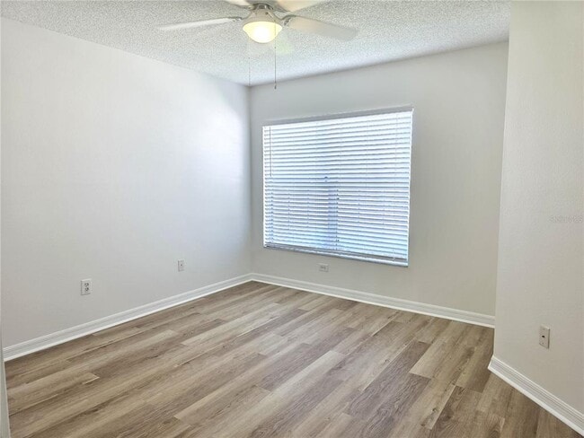 Building Photo - 13334 Ashbark Ct