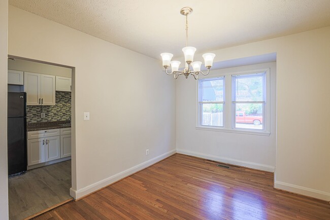 Building Photo - 5662 Kavon Ave
