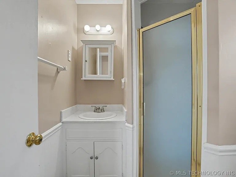 Building Photo - 4809 S 69th E Ave