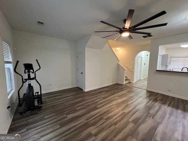 Building Photo - 2026 Austin Park Cir