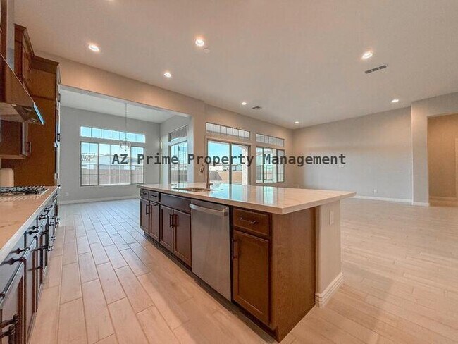 Building Photo - 20464 E Calle de Flores