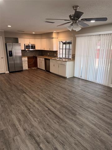 Building Photo - 1262 Valencia Ln