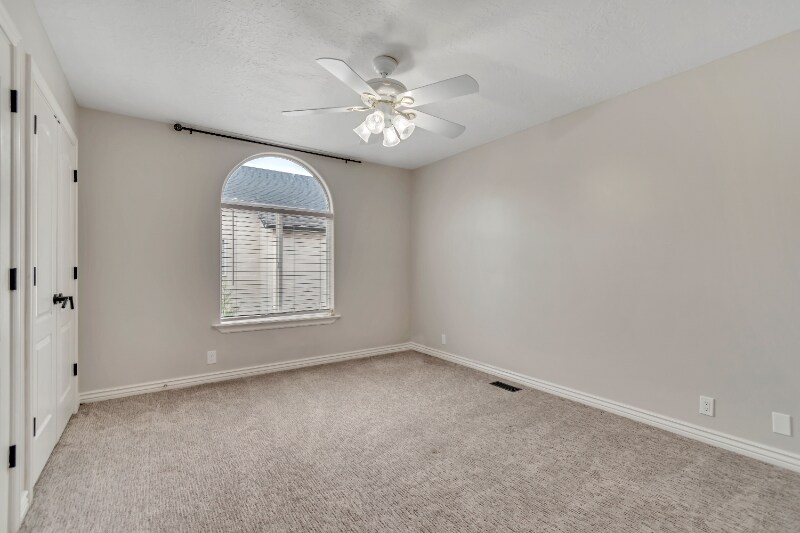 Building Photo - 2154 Wasatch Blvd