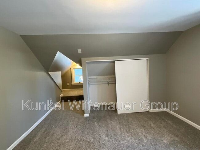 Building Photo - 132 N 82nd St