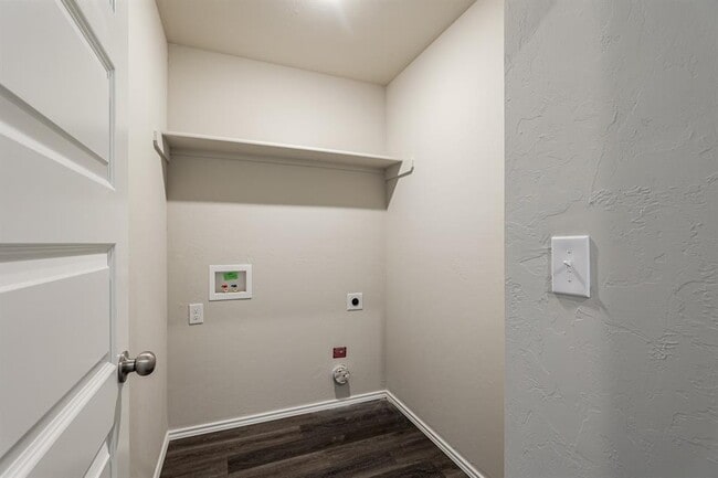 Building Photo - 11832 KAMERON Wy