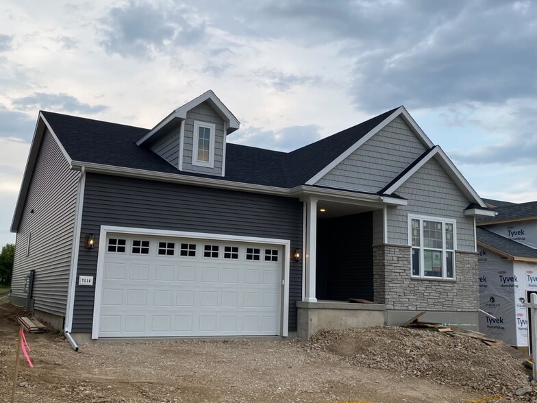 Building Photo - 7114 Johann Farm Rd