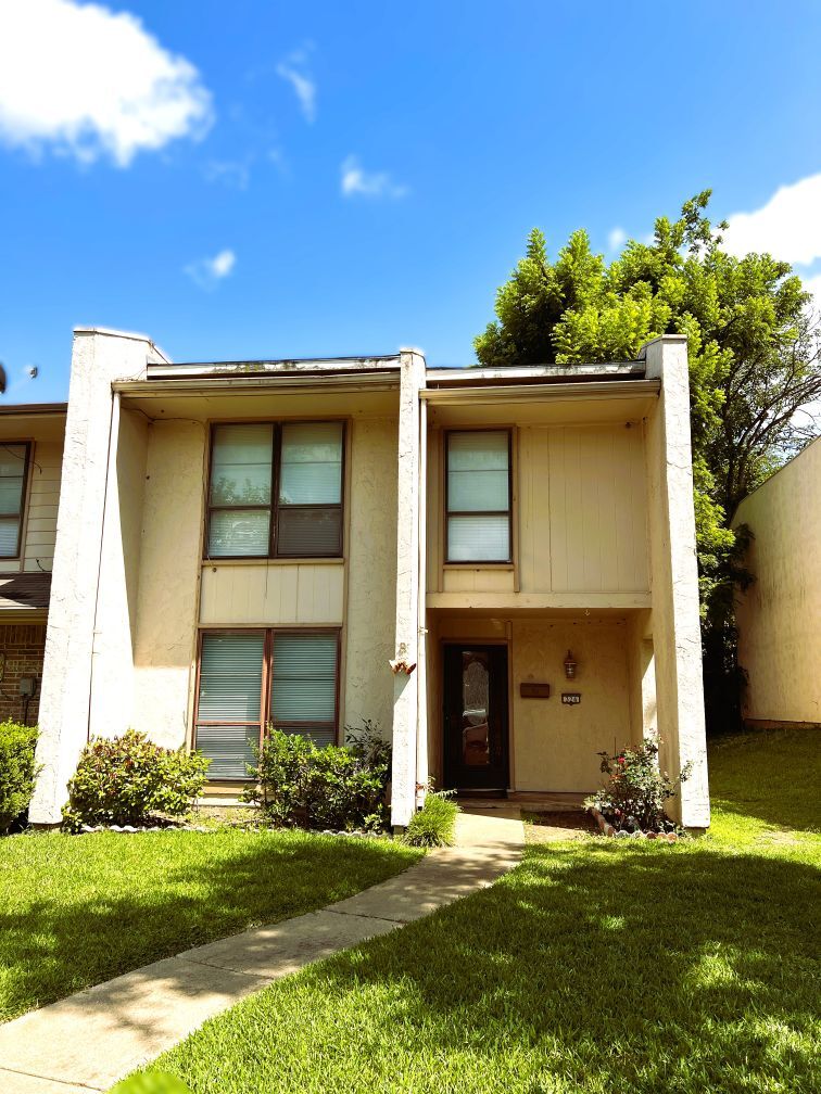 Building Photo - 324 Arborview Dr