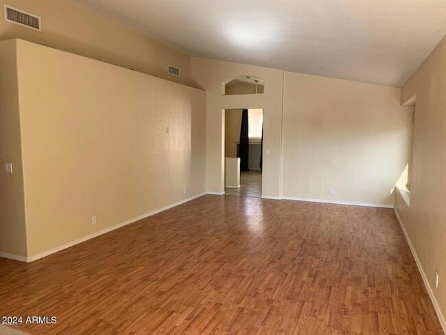 Building Photo - 814 W Morelos St