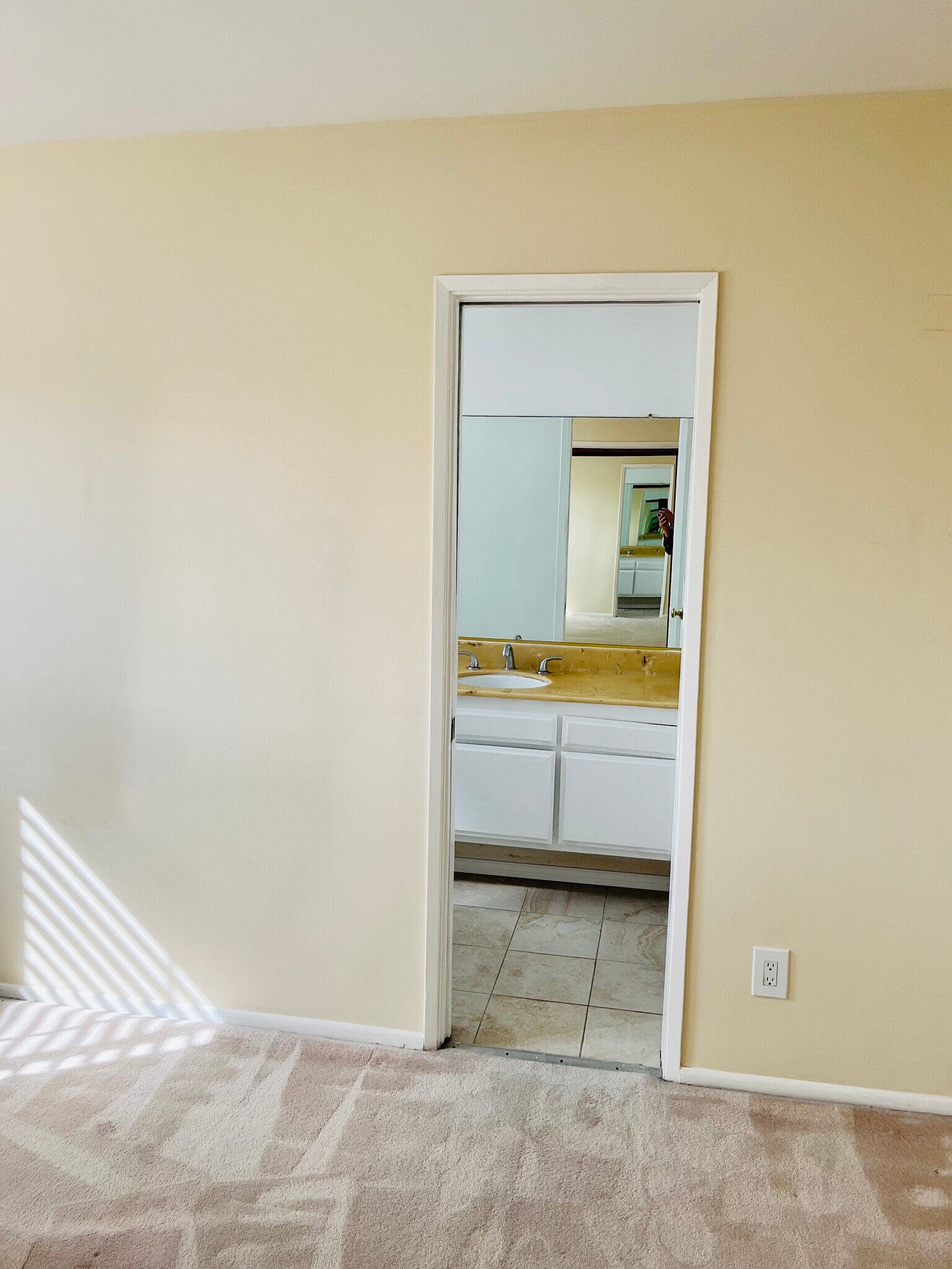 Building Photo - 12731 Pacific Ave