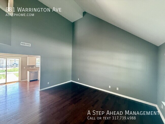 Building Photo - 881 Warrington Ave