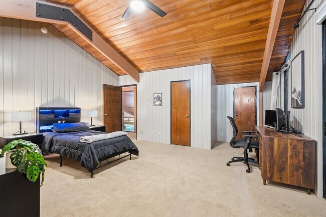 Building Photo - 29 Winged Foot Dr