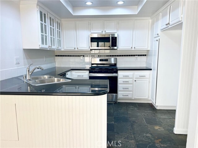 Building Photo - 27521 Nivelada