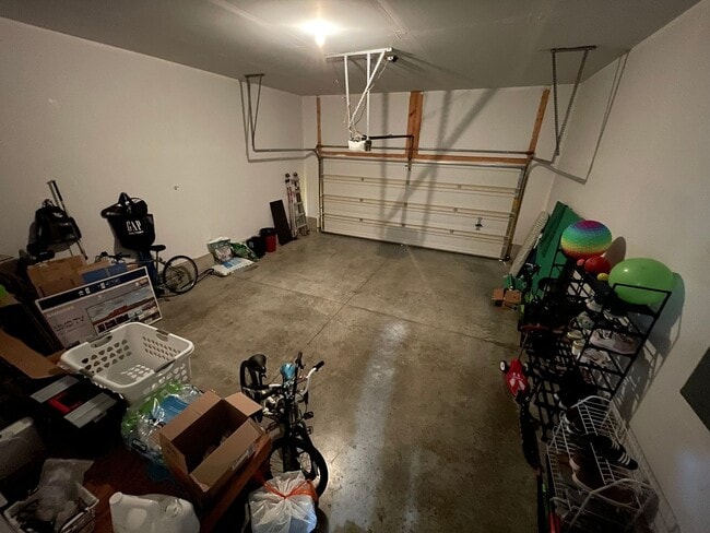 Building Photo - East Jefferson County Home For Rent