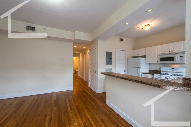Building Photo - Bright, Renovated Packard's Corner 2Bed/2 ...