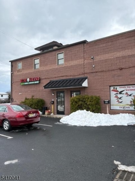 Building Photo - 31 Frelinghuysen Ave