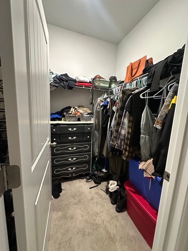 Building Photo - 6019 Hunters Village Dr