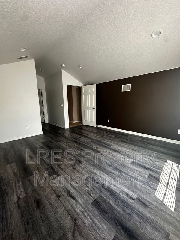 Building Photo - 3965 Marietta Way