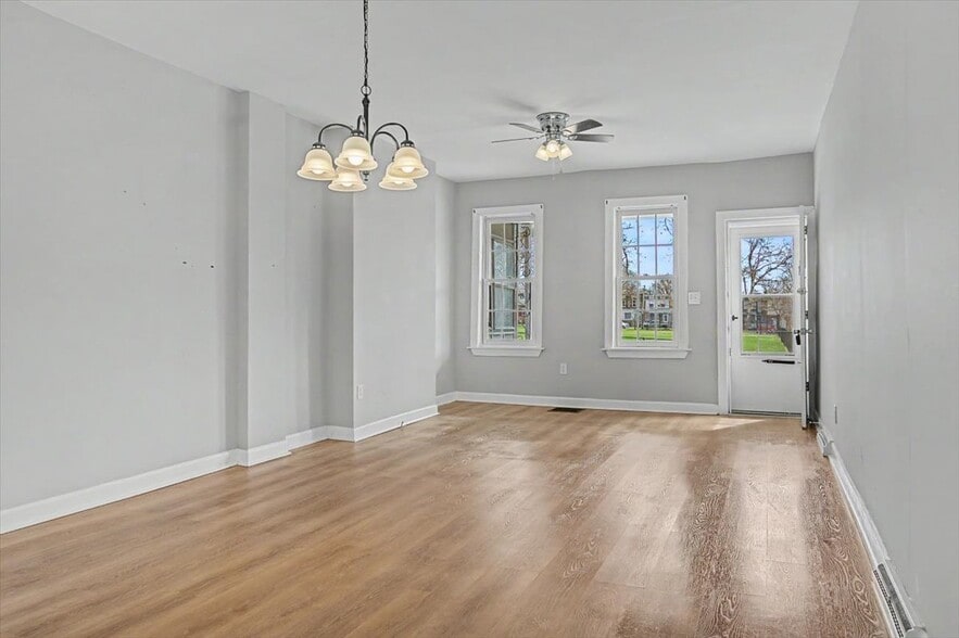 Building Photo - 203 N DuPont St