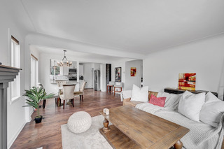Building Photo - 3143 Sheridan Boulevard