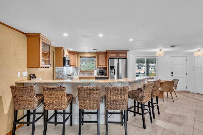 Building Photo - 6623 Glades Way