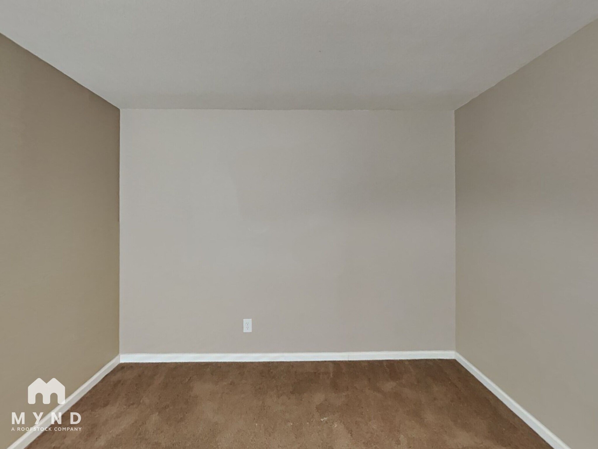 Building Photo - 10115 E Mountain View Rd