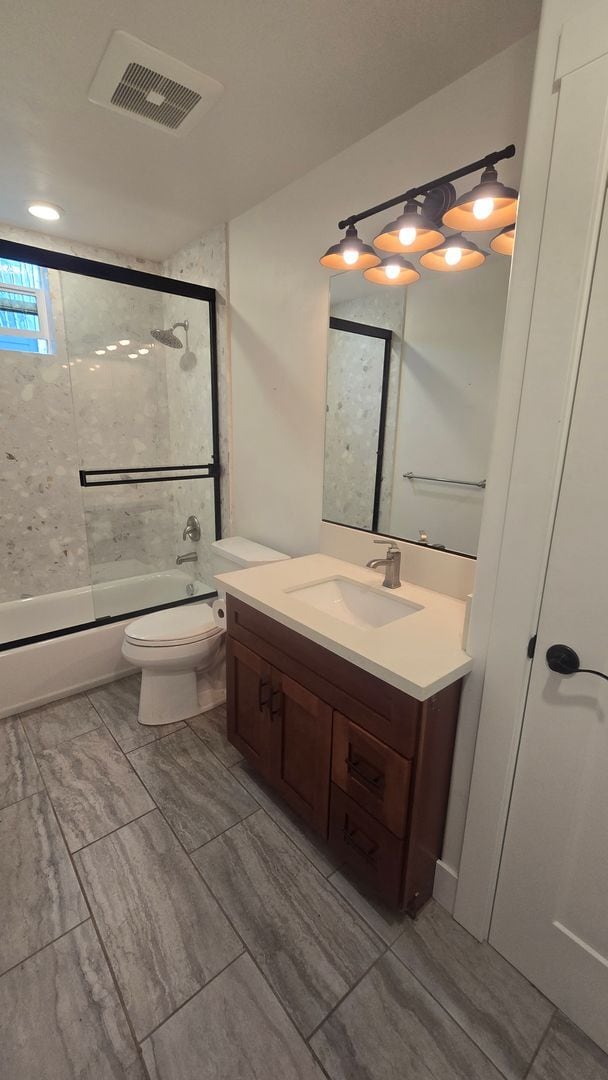 Building Photo - Newer 3-bedroom, two-story home located ju...