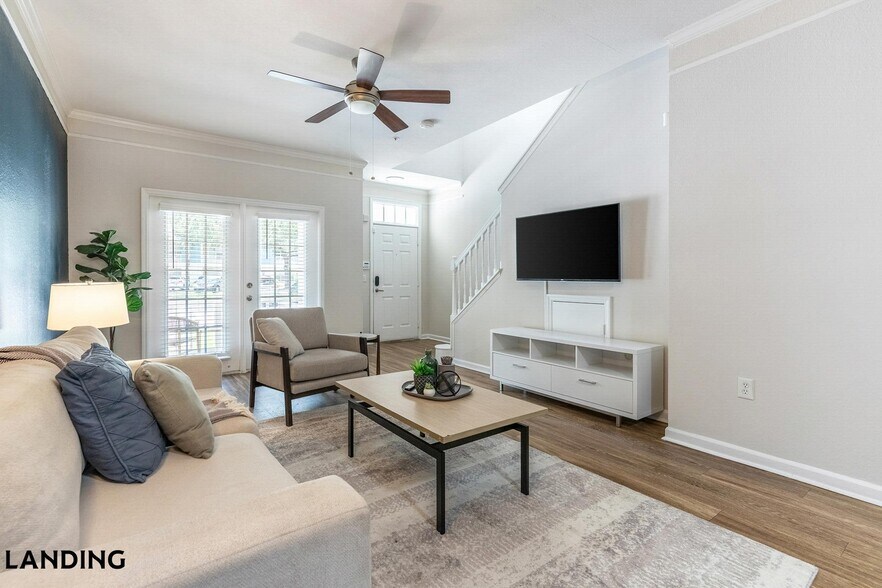 Building Photo - 2801 Biltmore Park Dr