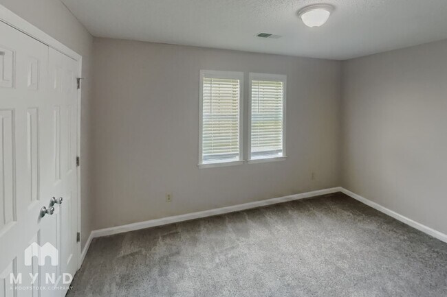 Building Photo - 7002 Timber Rise Cove