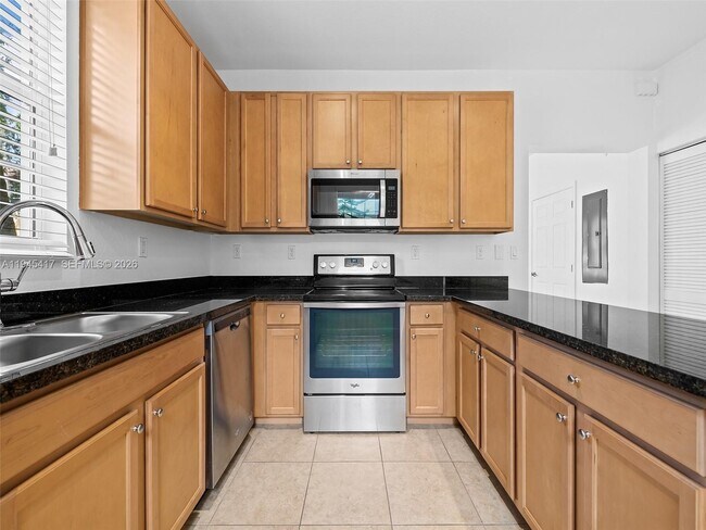 Building Photo - 14762 SW 12th St