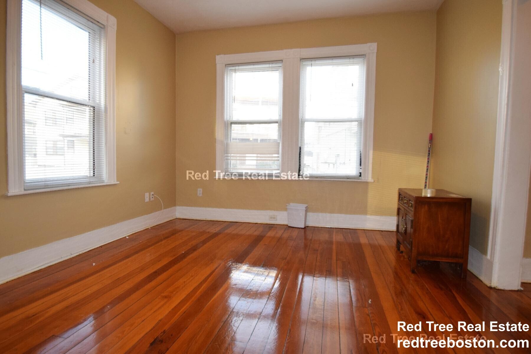 Building Photo - 6 Haskell St