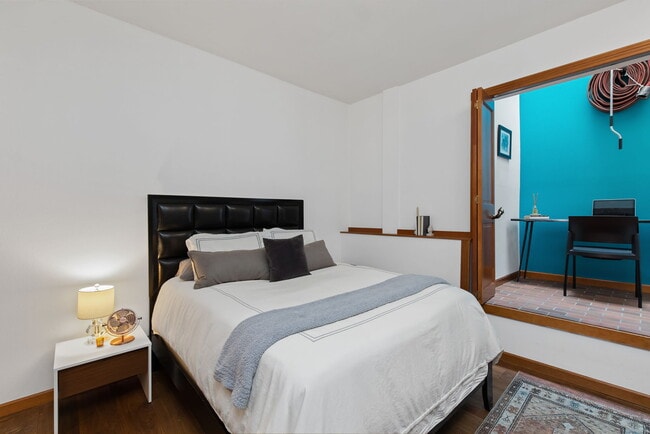 Building Photo - 1406 Harvard Ave