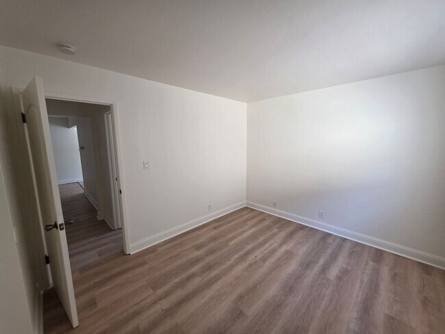 Building Photo - Discover 3528-3538 Agate in Santa Clara Open House Sunday August 2nd from 12noon-3pm