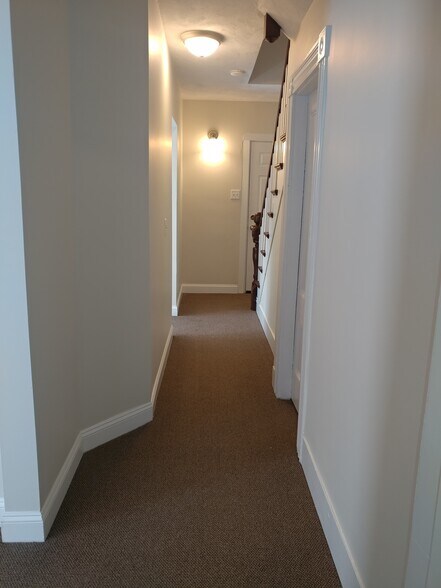 Building Photo - 3 Belknap St