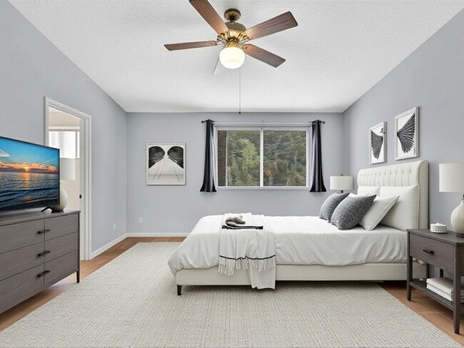 Building Photo - 21018 Vía Eden