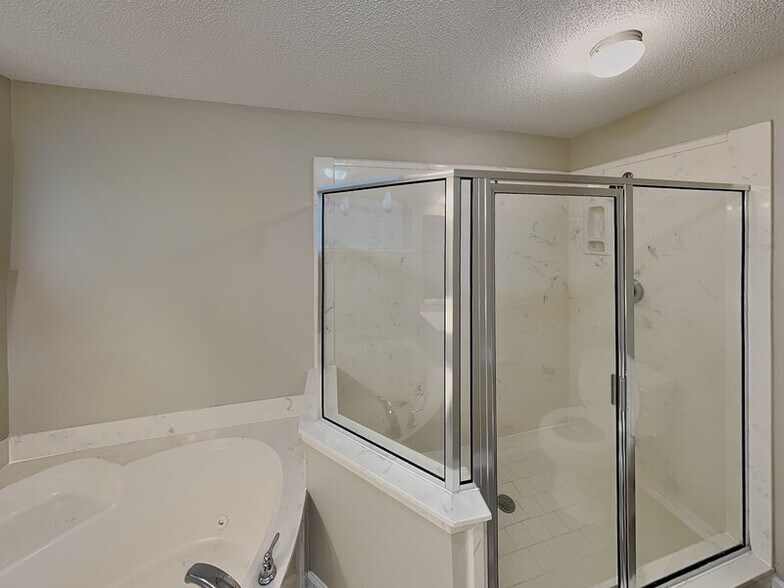 Building Photo - 1253 Travers Ln