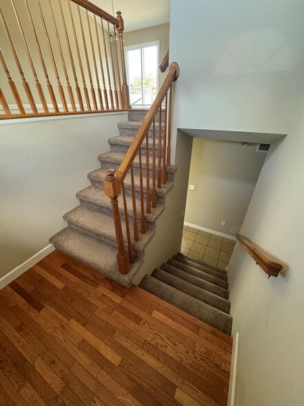 Building Photo - 159 W Division St