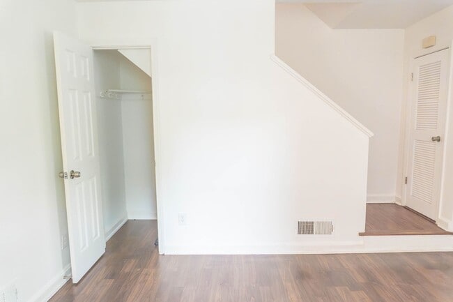 Building Photo - Charming 2BR Home in Lily Ponds NE DC – Ac...