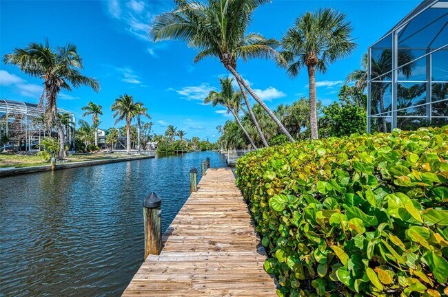 Building Photo - 412 Treasure Boat Way