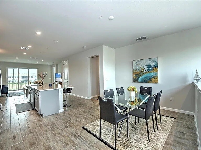 Building Photo - 4713 Arboretum Cir