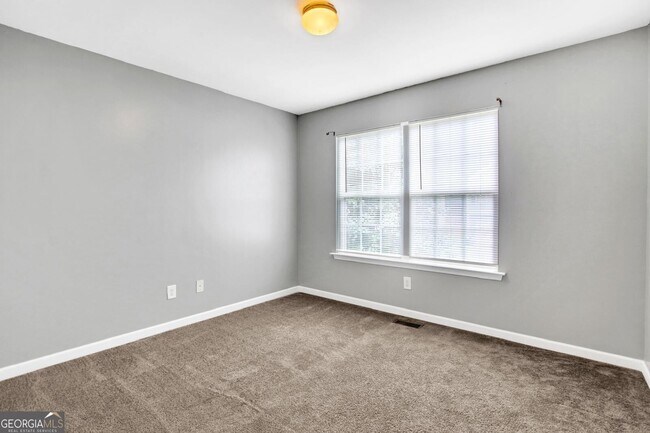 Building Photo - 1411 Denson Ln S W